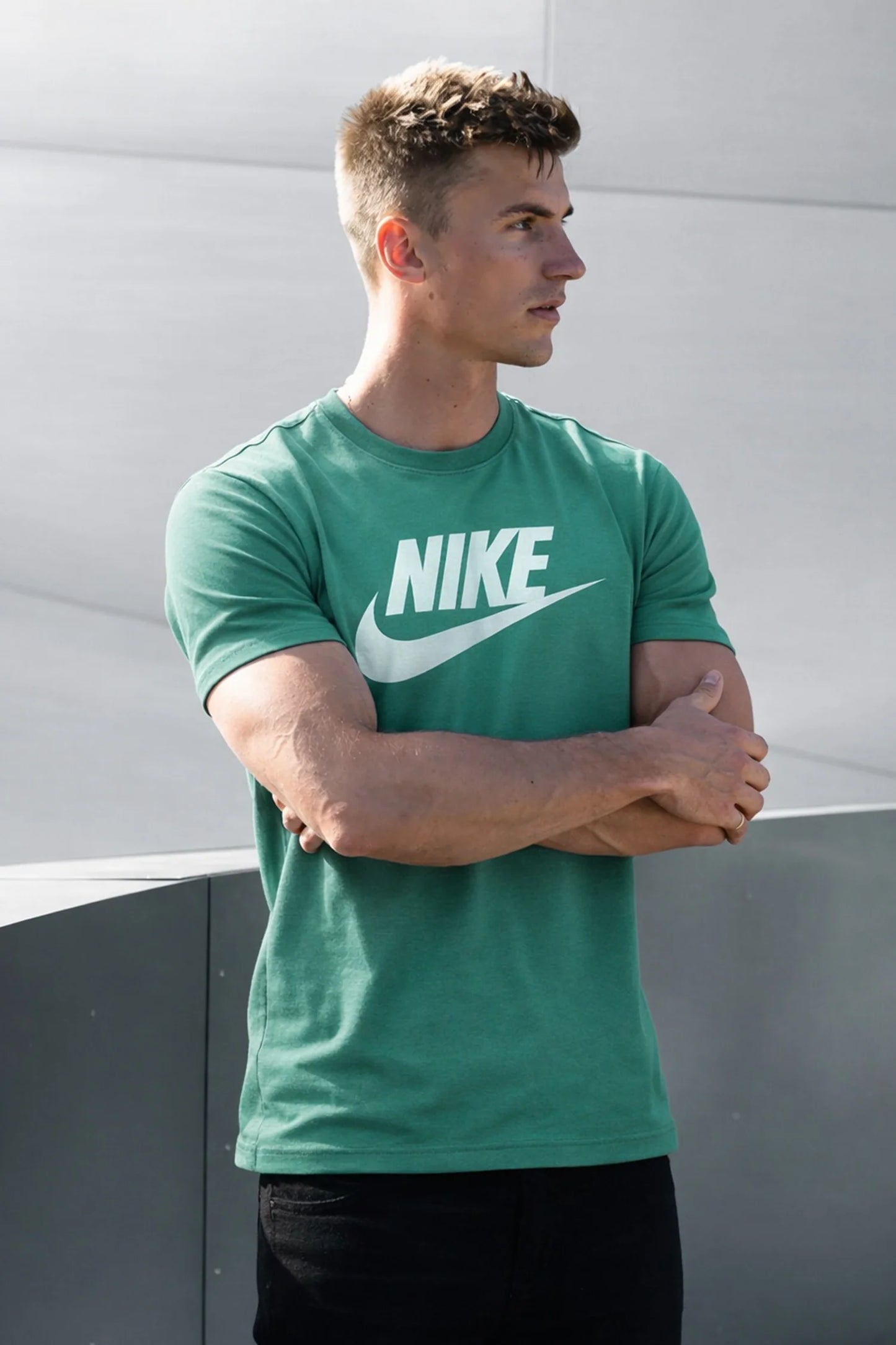 TEE SHIRT